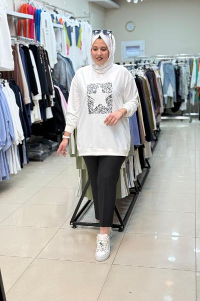 3067 YILDIZ BASKILI SWEATSHIRT Ekru