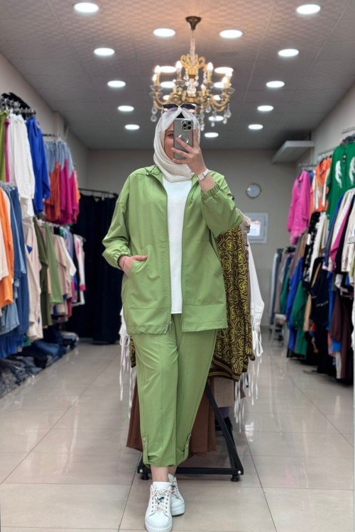 31794 BOMBERLİ SPOR TAKIM Fıstık Yeşili