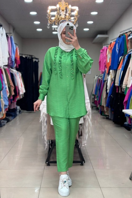 9573 ÖNÜ BONCUK İŞLEMELİ TAKIM Benetton Yeşil