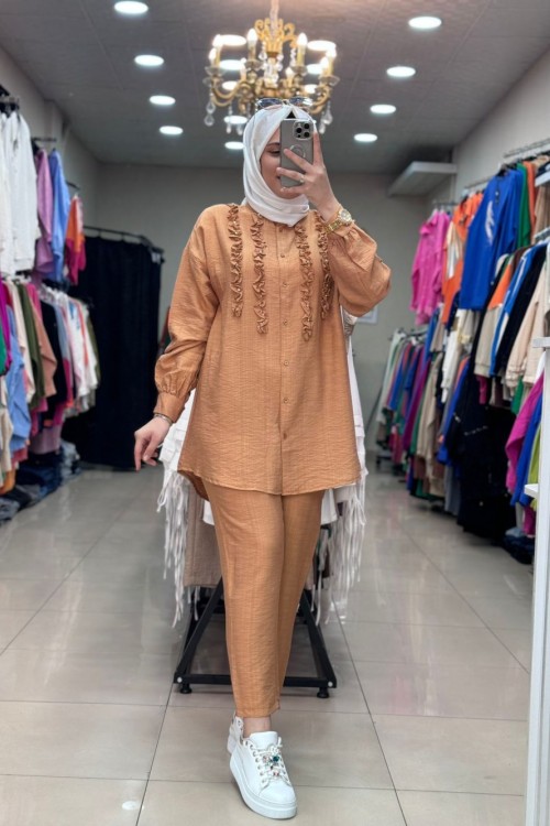 9573 ÖNÜ BONCUK İŞLEMELİ TAKIM Sütlü Kahve