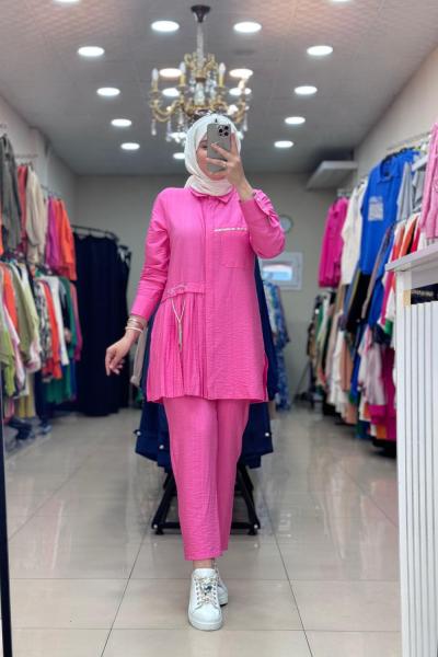 9670  Sol Tarafı Pileli Takım Pembe