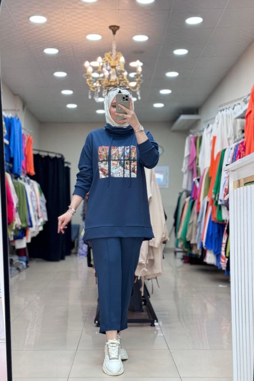 9689 ÖNÜ RESİM BASKILI TAKIM  Lacivert