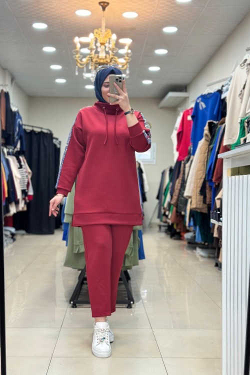 9697 KOLLARI PUL İŞLEMELİ SCUBA TAKIM  Bordo