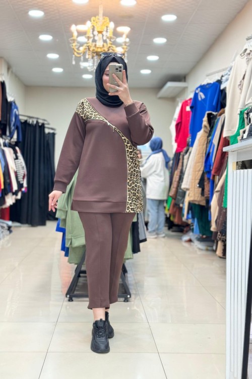 9702 FERMUAR DETAYLI LEOPAR TAKIM Kahverengi