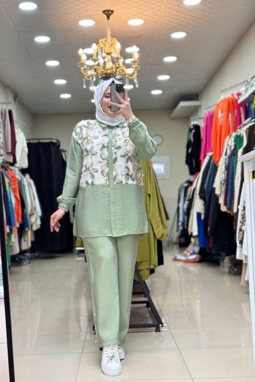 9731 ÇİÇEKLİ  TAKIM Yeşil