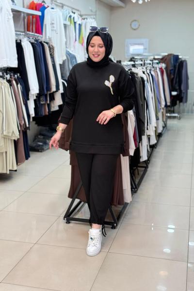 9773 ÇİÇEK BROŞLU TAKIM Siyah