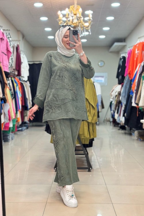 İTHAL DESEN VE TAŞLI TAKIM Yeşil