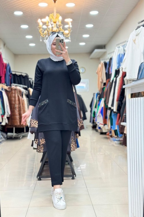 Noş Cebi Taşlı Takım  Siyah