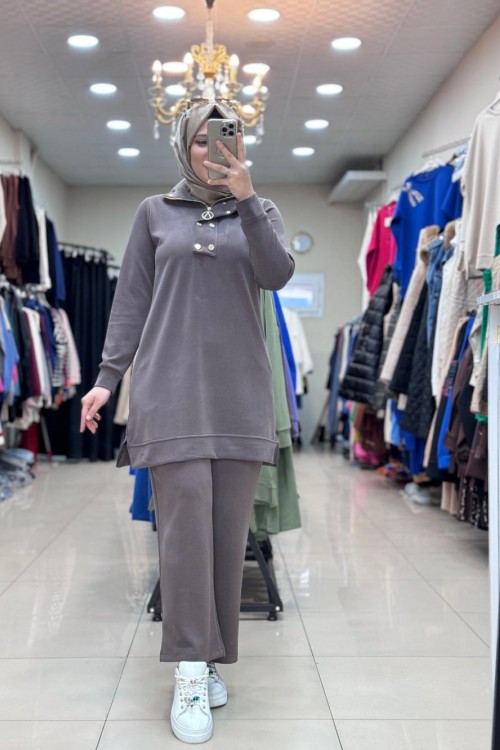 YAKA DÜĞMELİ OYSHO TAKIM Kahverengi